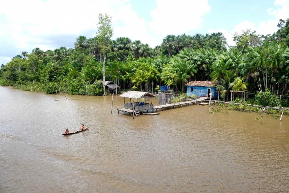 È ancora giorno sul Rio Amazonas