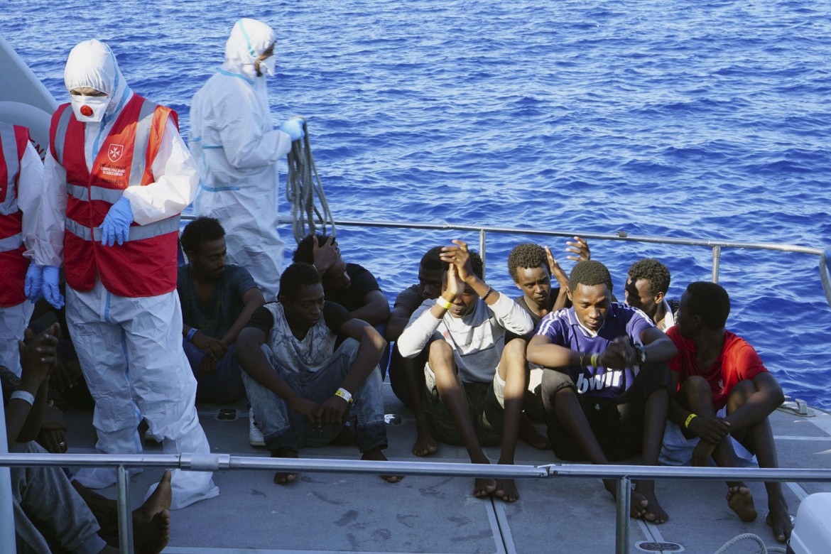 La prima discontinuità sia sui migranti