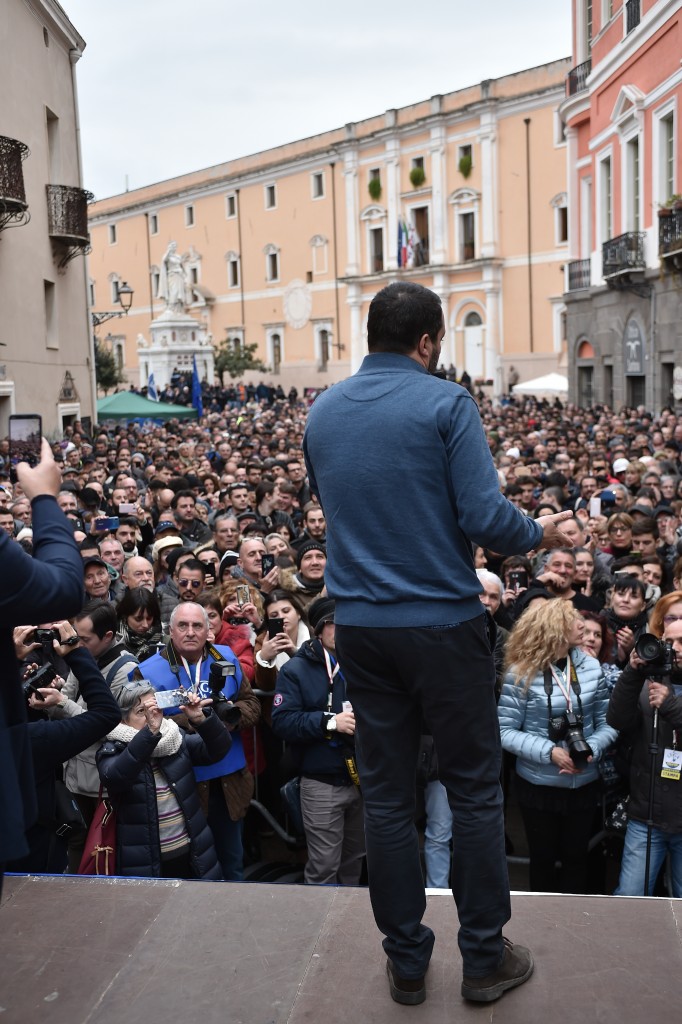 Le elezioni anticipate di Salvini per scassare il sistema democratico