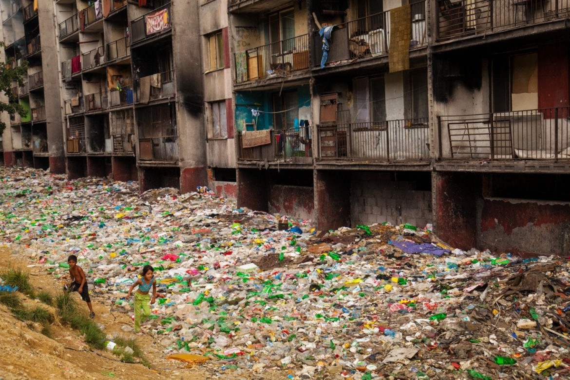 Košice, Slovacchia. Uno scorcio di Lunìk IX, il più grande ghetto rom dell’Europa orientale