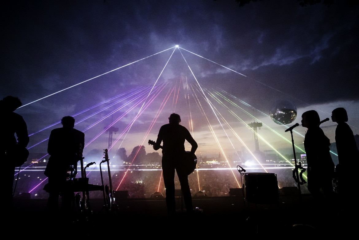 Roger Waters: «Bisogna resistere al neofascismo che sta distruggendo la terra»