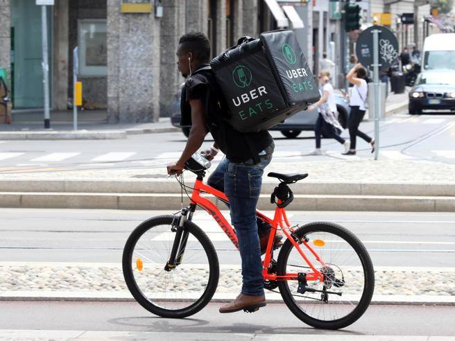 «Noi riders siamo essenziali ma senza tutele. Ora vogliamo un vero contratto»