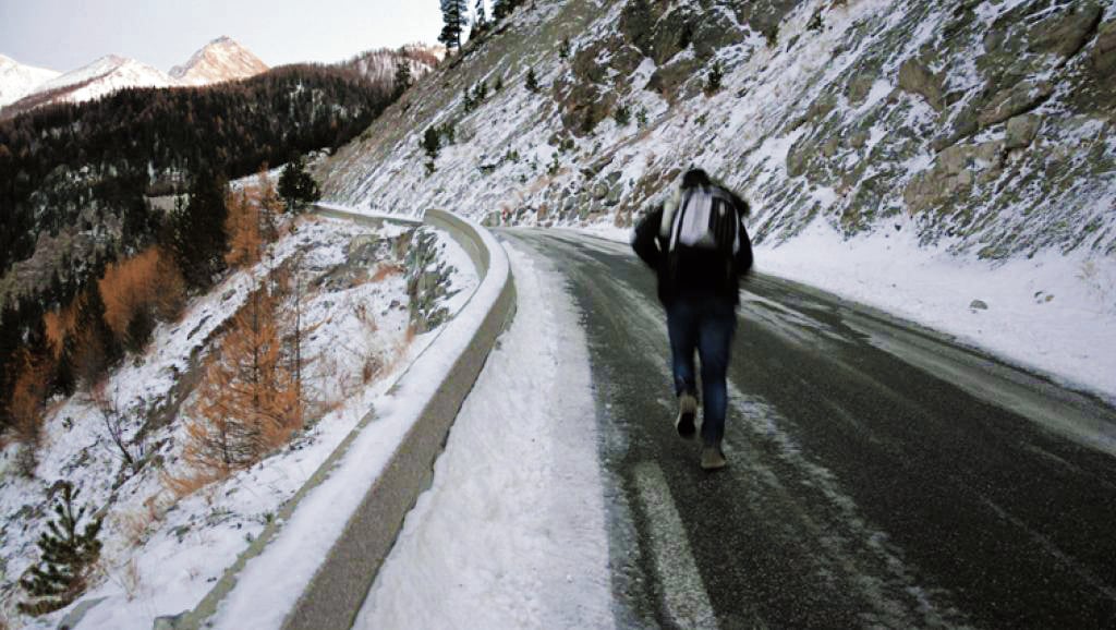 La «rotta alpina» disperante che diventa memoriale intimo