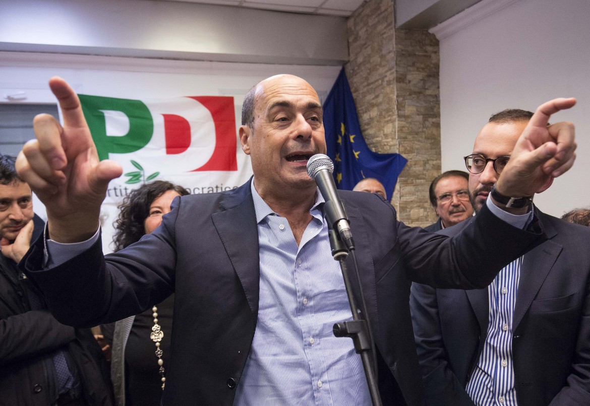 Il Pd agli alleati: «Basta giochini». È guerra di nervi con Renzi