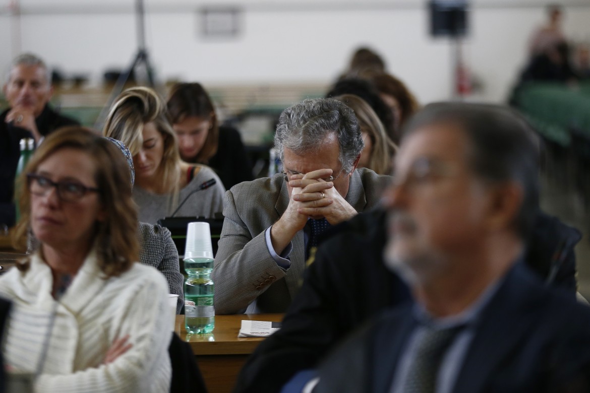 Cucchi, domani le sentenze. Depistaggio, cambia il giudice