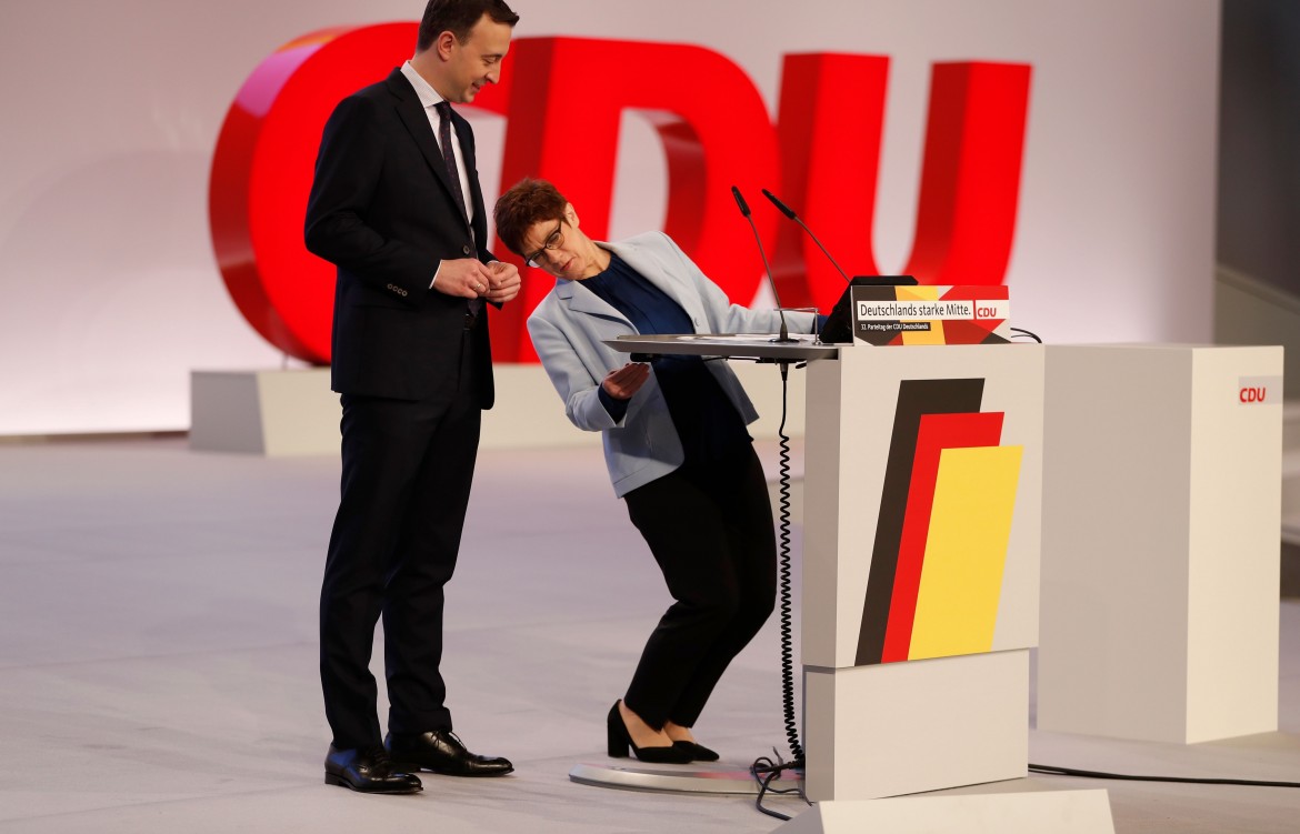 Cdu, inizia il congresso. Akk sulla graticola