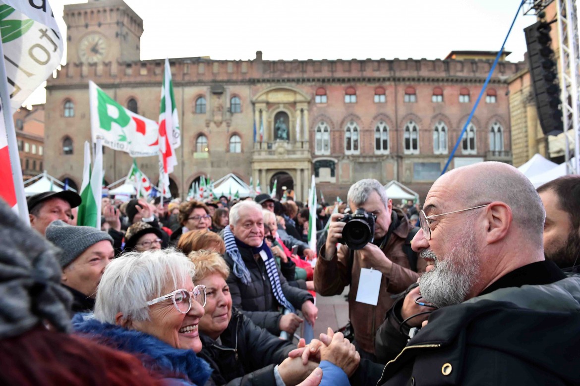 Bonaccini: «Mi rivolgo a tutti» E ai leghisti: votate disgiunto