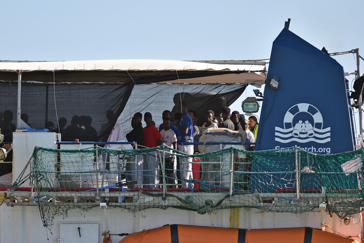 La Sea Watch 3 può tornare in mare. Appello di Mediterranea per le altre navi