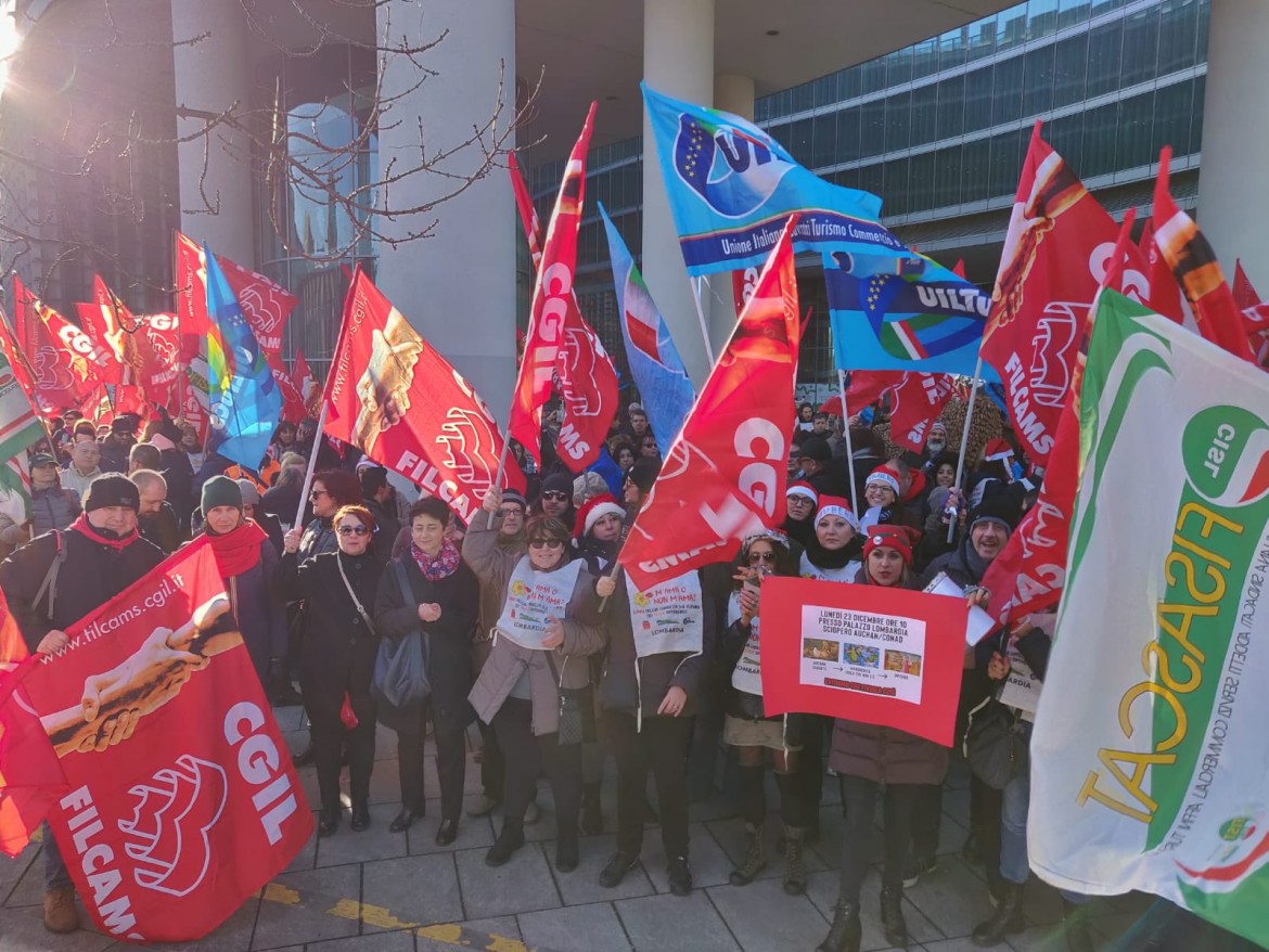 Sciopero Auchan, grande adesione: «Conad ci ascolti»