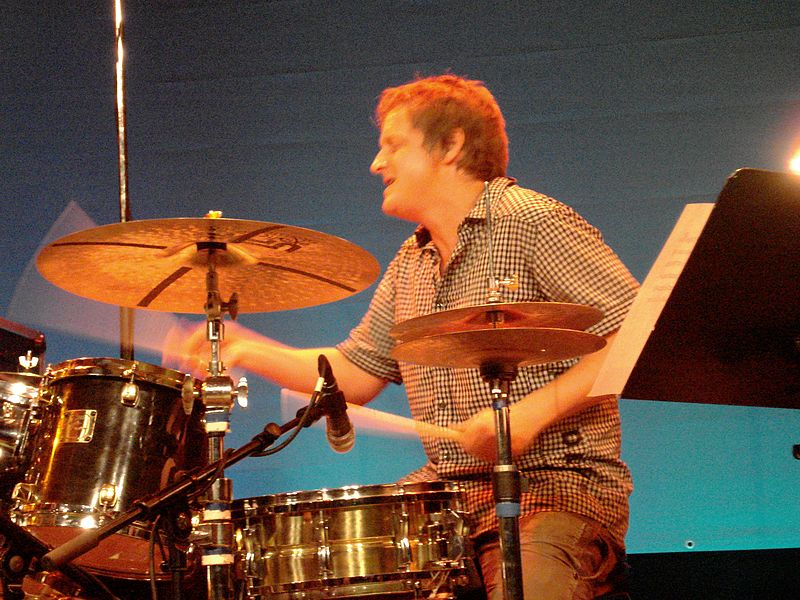 Jim Black trio: groove e dintorni