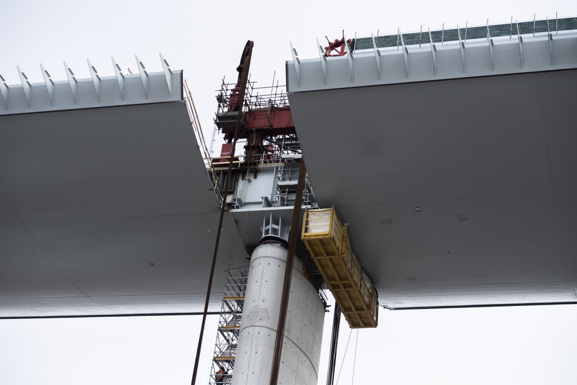 Oggi il varo dell’ultima campata, Genova saluta il nuovo ponte