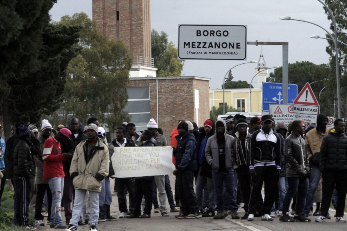 Il permesso di sei mesi non cambia la vita dei migranti nei ghetti