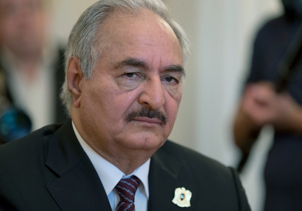 Libia, Serraj attacca la roccaforte di Haftar