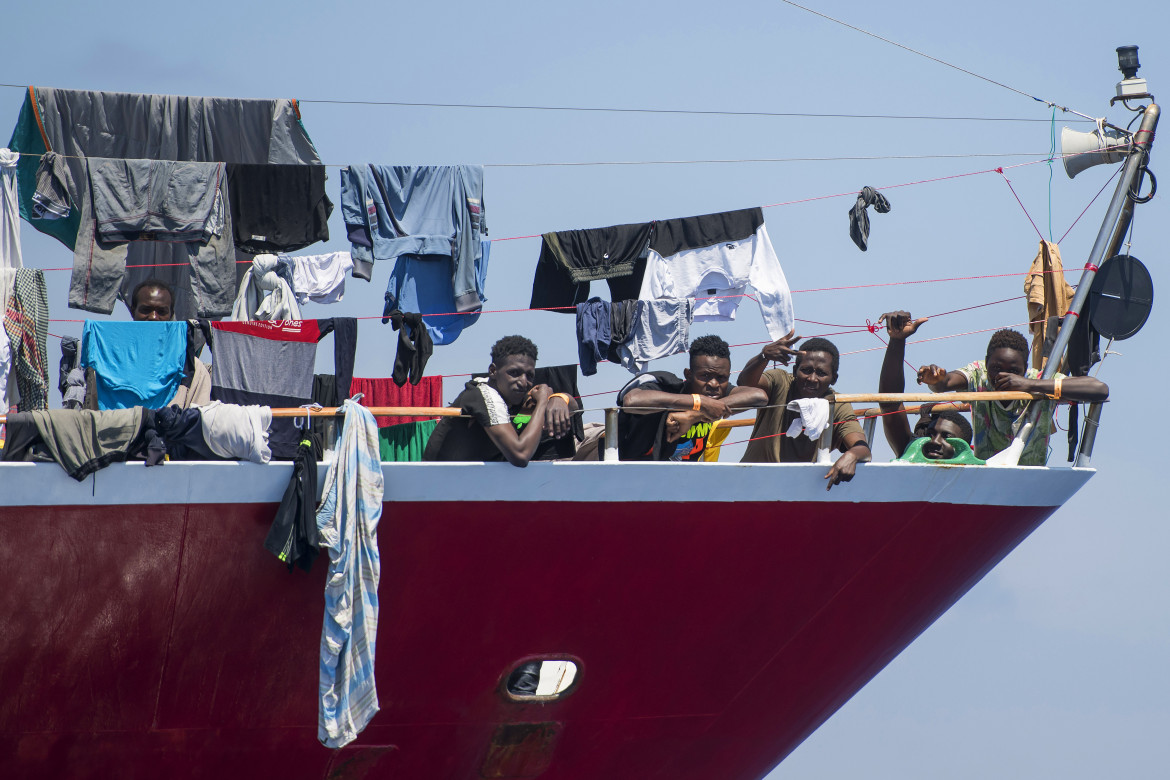 Amnesty accusa Malta: «Nel Mediterraneo abusi e illegalità»