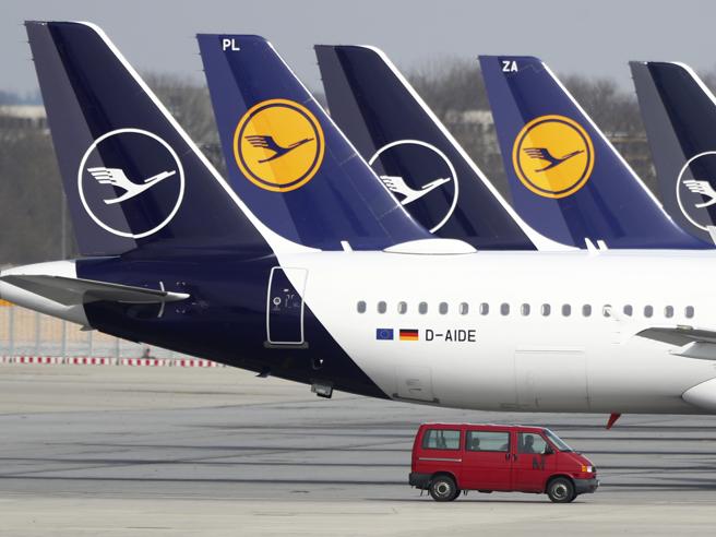 Aerei Lufthansa a terra