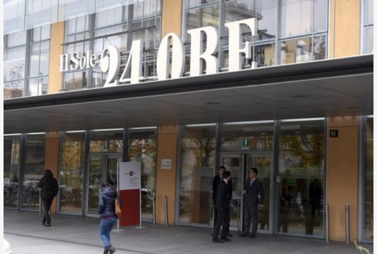 Confindustria ha un problema: il Sole 24 ore sciopera per i tagli mentre Bonomi incontra Conte