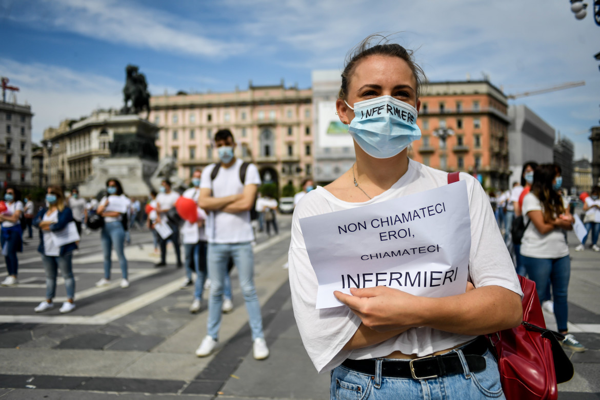 «Noi infermieri non dimentichiamo»