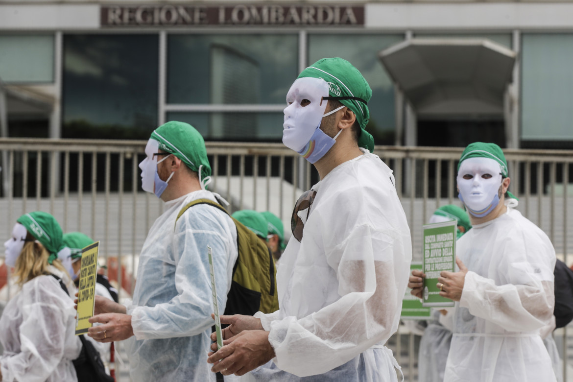 Calano le vittime, ma la Lombardia resta al centro dell’attenzione