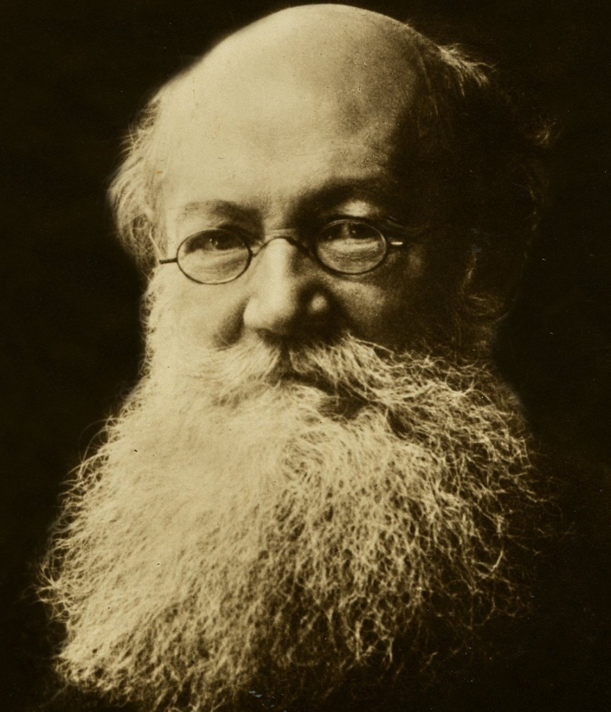 Dall’esilio londinese, l’anarchico Petr Kropotkin  stila un catalogo di esemplari casi di altruismo