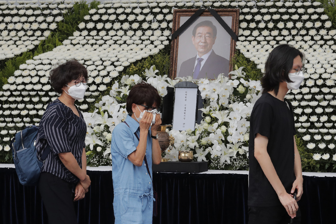 Corea del Sud, i destini incrociati della ex presidente e del sindaco di Seul