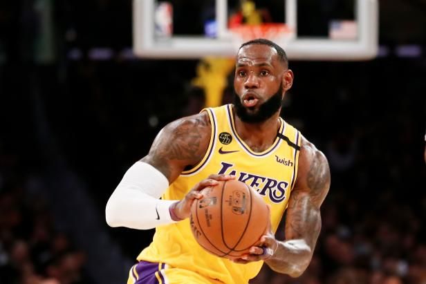 LeBron James oltre l’Nba