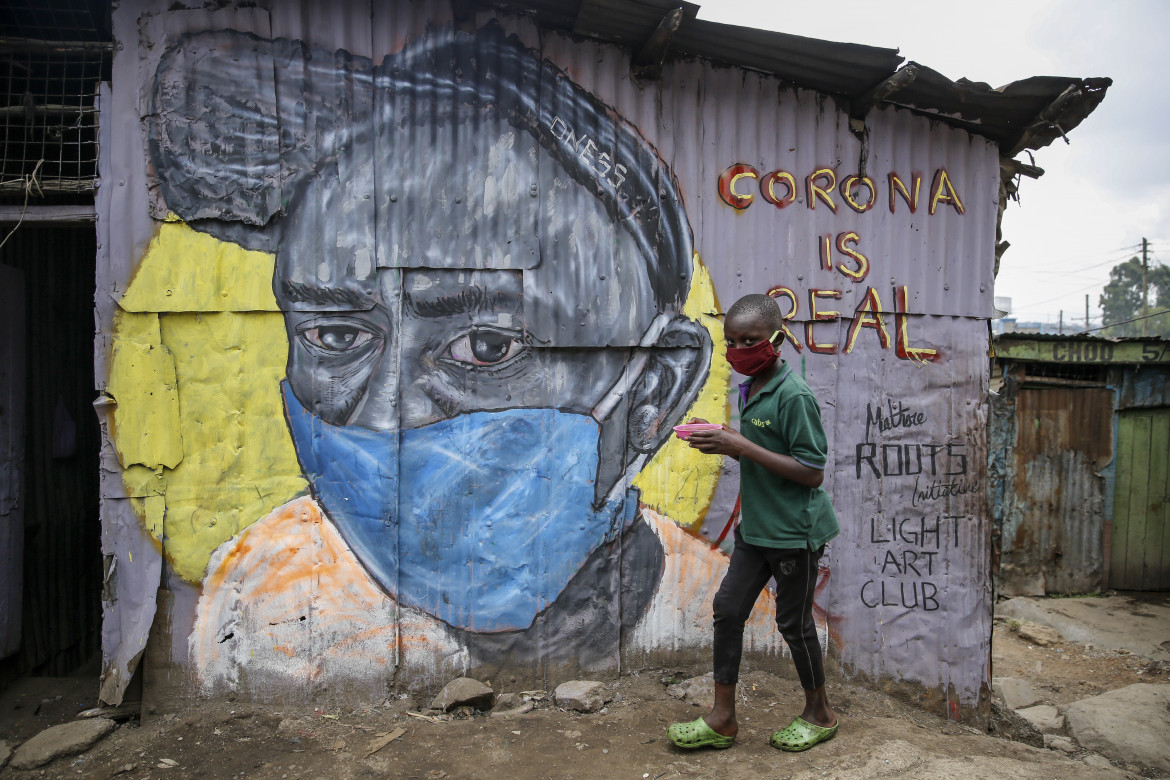 Africa senza scuola, la lezione passa in tv