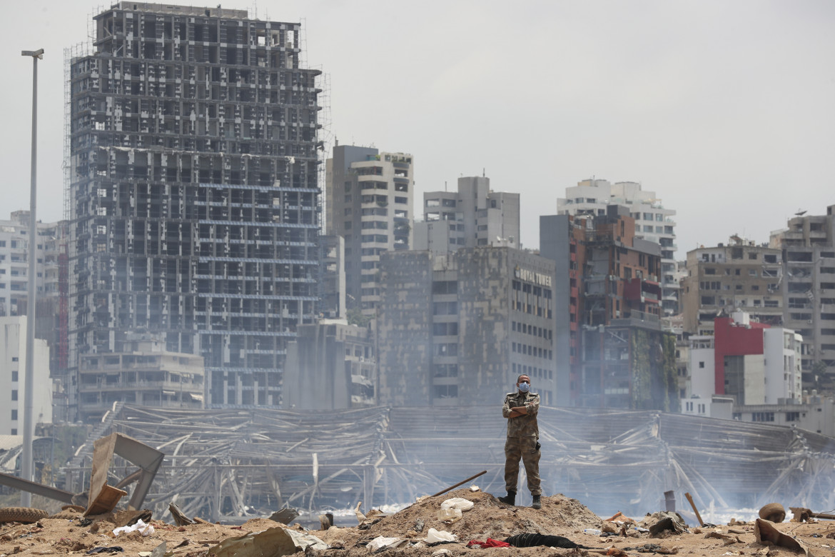 Mutui a tasso zero e inchiesta lampo. Ma Beirut vuole giustizia