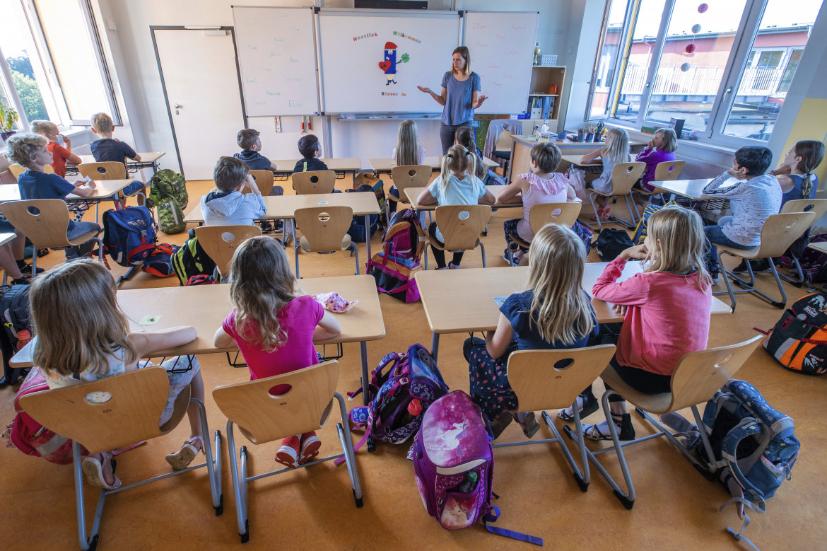 Germania, il ritorno tra i banchi è già un problema. Due scuole di Berlino in quarantena