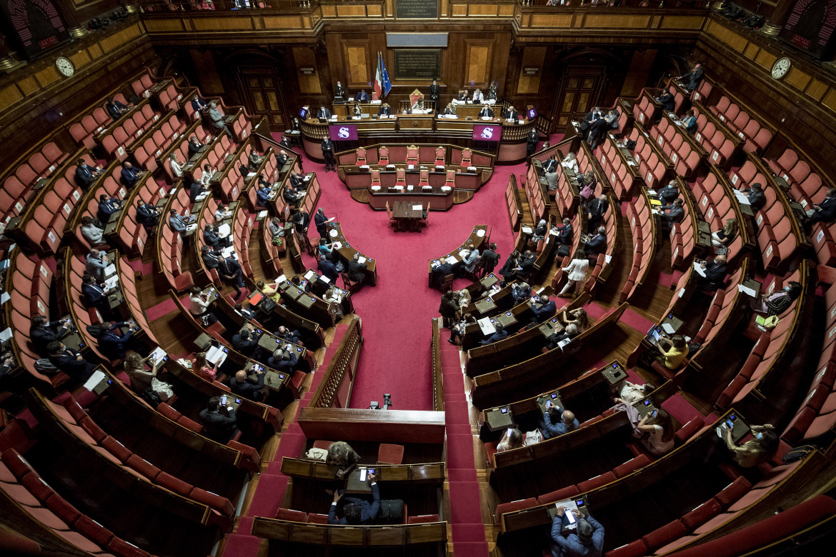 Senatori M5S positivi, il palazzo chiude