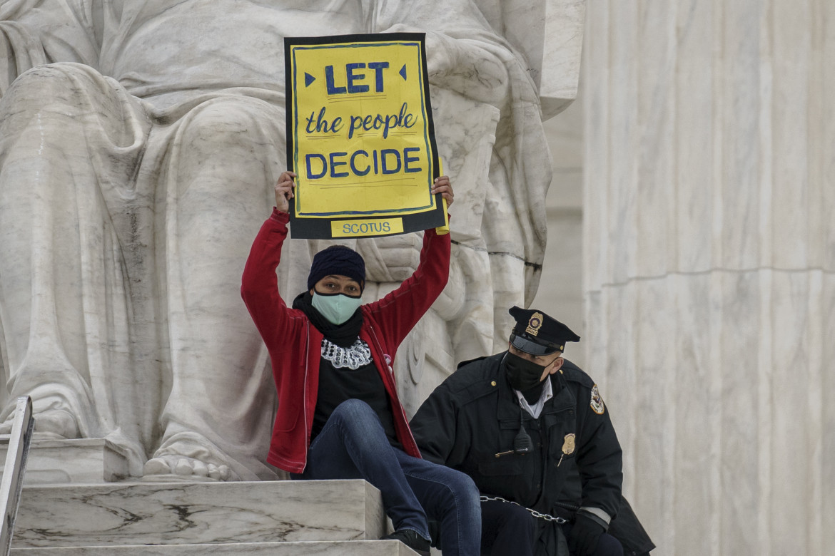 La nomina di Barrett: le mani dell’ultradestra sulla Corte Suprema Usa