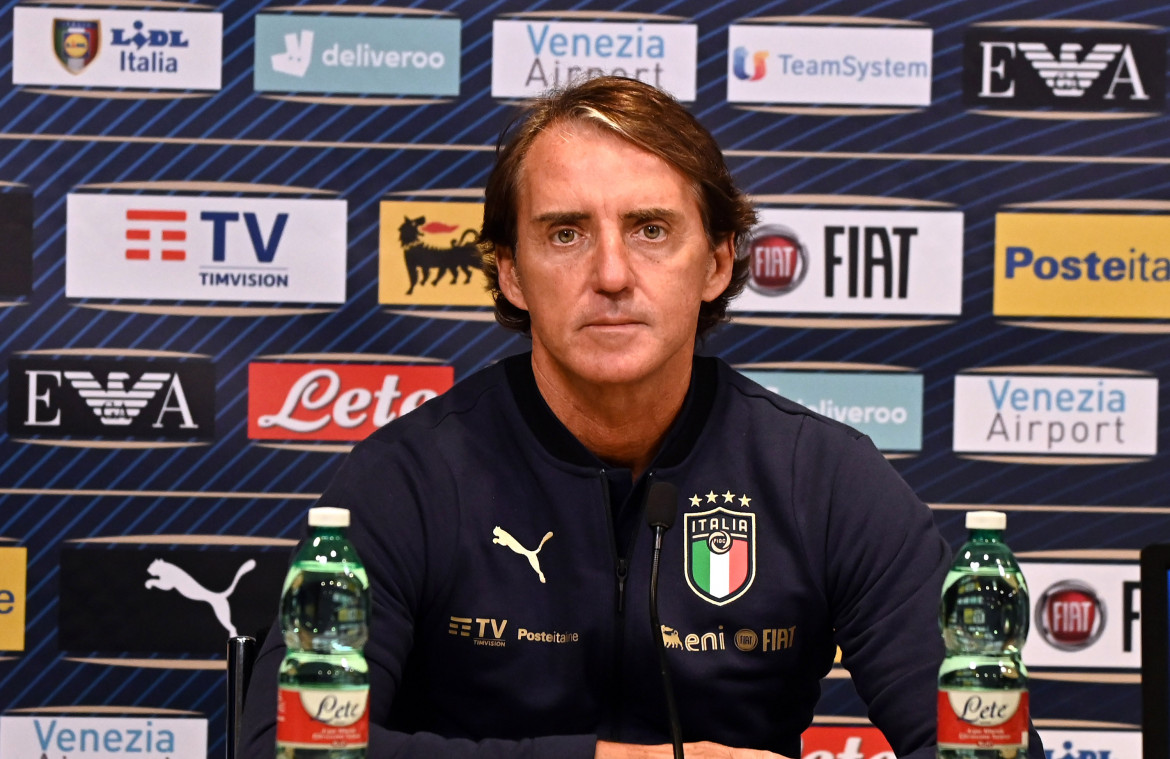 Mancini: «Il calcio è un diritto come la scuola»