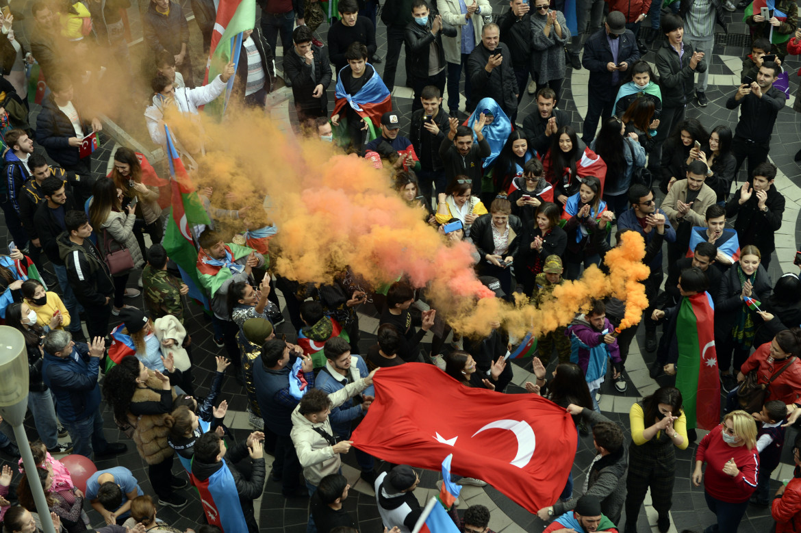 Nagorno Karabakh, arriva l’armistizio. Proteste a Erevan