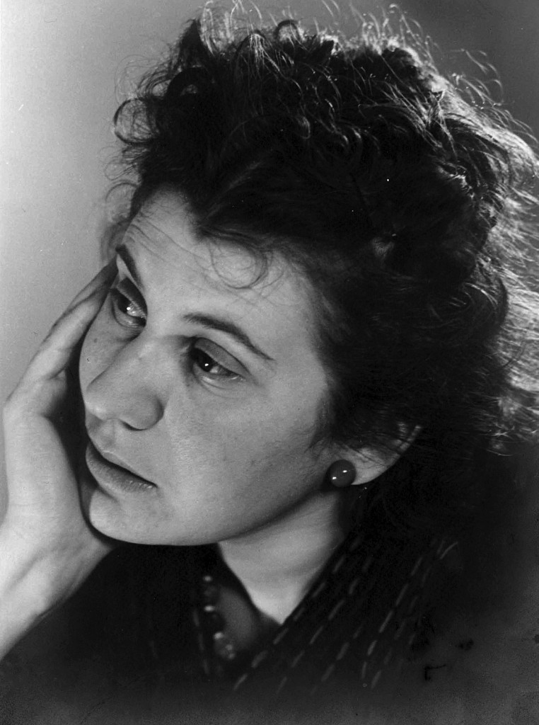 Etty Hillesum, raccontare il cuore pensante del mondo