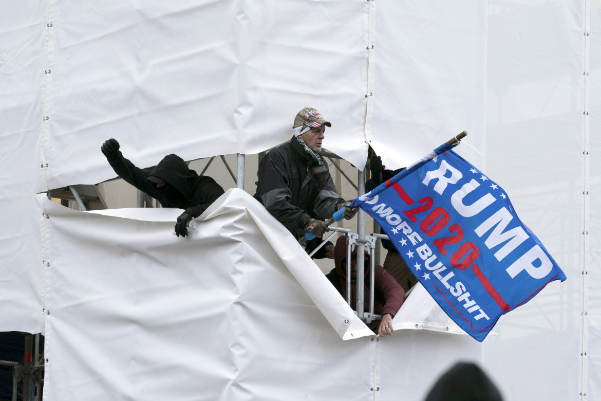 «Neofascisti pericolo attuale per le democrazie liberali»