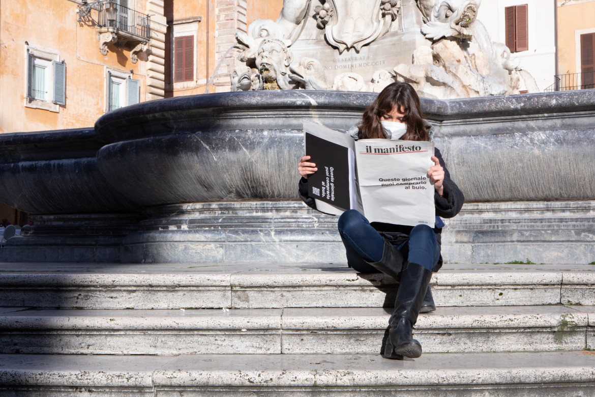 Dentro e fuori la redazione, i 50 anni del quotidiano comunista