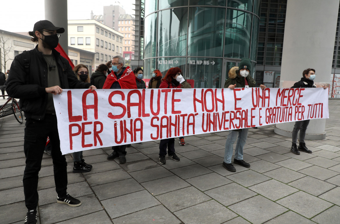 «Modello lombardo» che non funziona, non si cambia