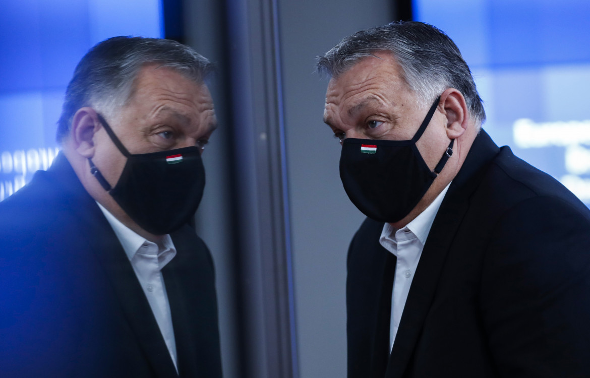 Il partito di Orbán lascia il Ppe, e guarda al gruppo di Meloni