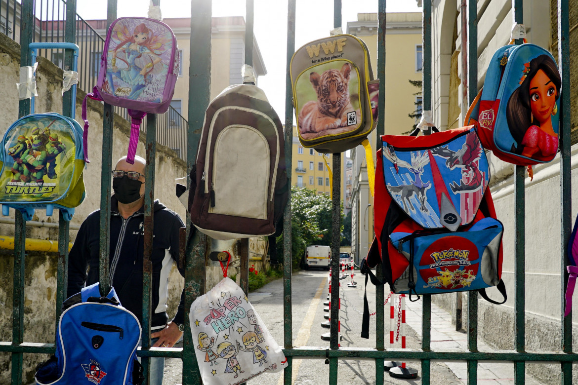 Rione Sanità, chiude la scuola pubblica per fare posto alla formazione privata