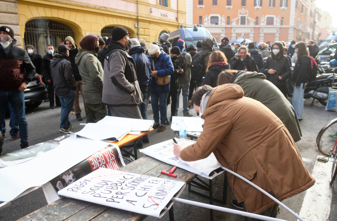 La giunta Gualtieri alla prova sul valore dei centri sociali