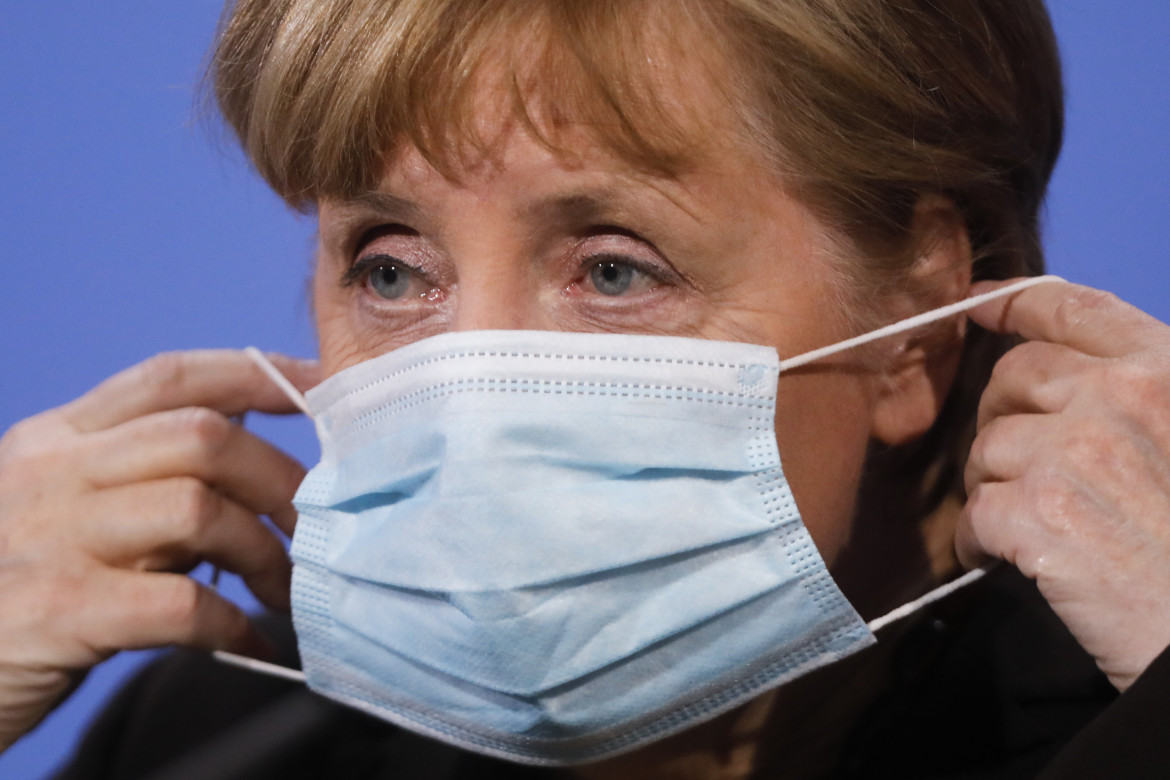 Moral suasion e tamponi: la terza via di Merkel