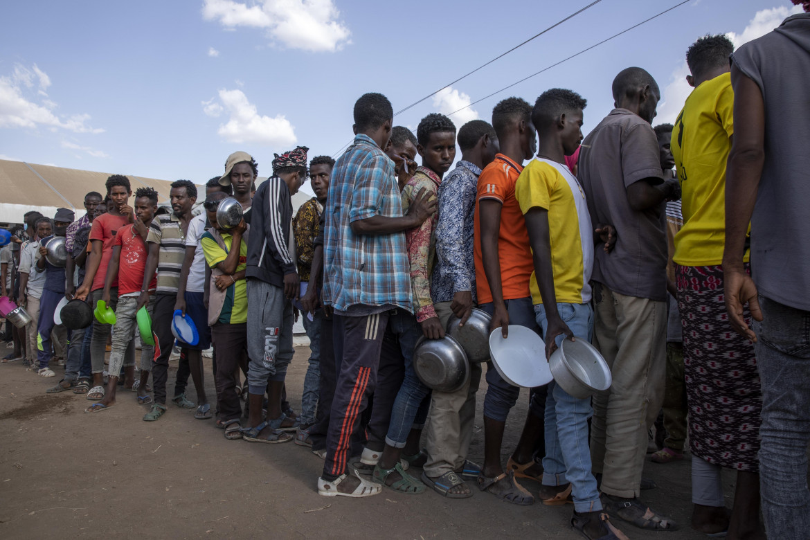 L’Eritrea ritirerà le truppe che negava di aver inviato a combattere nel Tigray