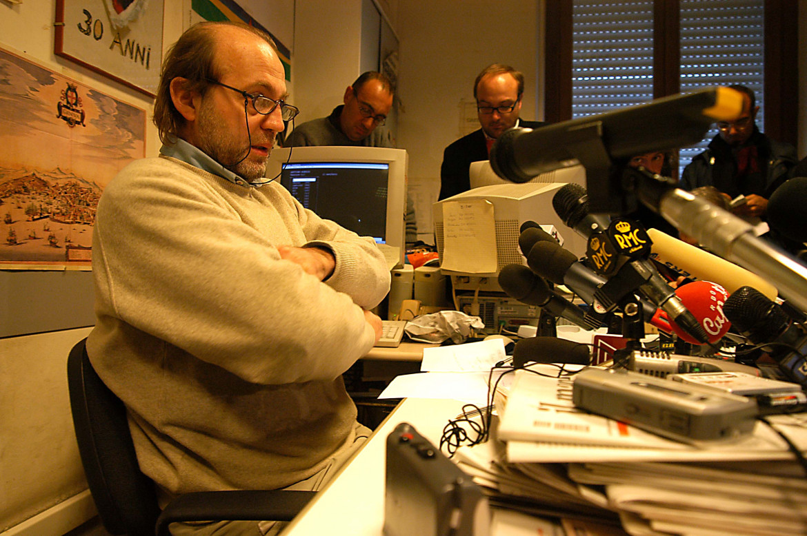 Gabriele Polo durante il sequestro in Iraq di Giuliana Sgrena nel 2005, foto Stefano Montesi