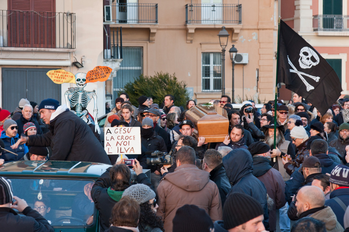 «Vittoria nostra e della città di Taranto, lo stato cambi subito strada»