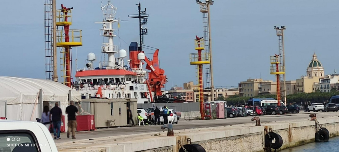 Sbarchi autonomi e morti, Mediterraneo senza Ong