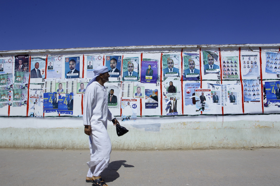 Alle urne l’Algeria più disillusa. Il voto è utile solo per il regime