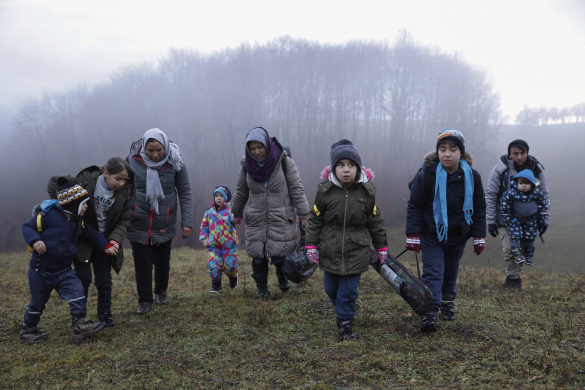 Albania migrante, tutti sognano la fuga