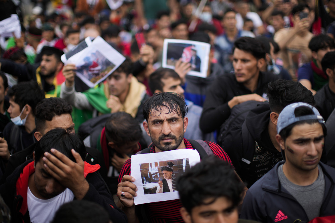 Negoziare o isolare, la Kabul dei Talebani vista dalla diaspora