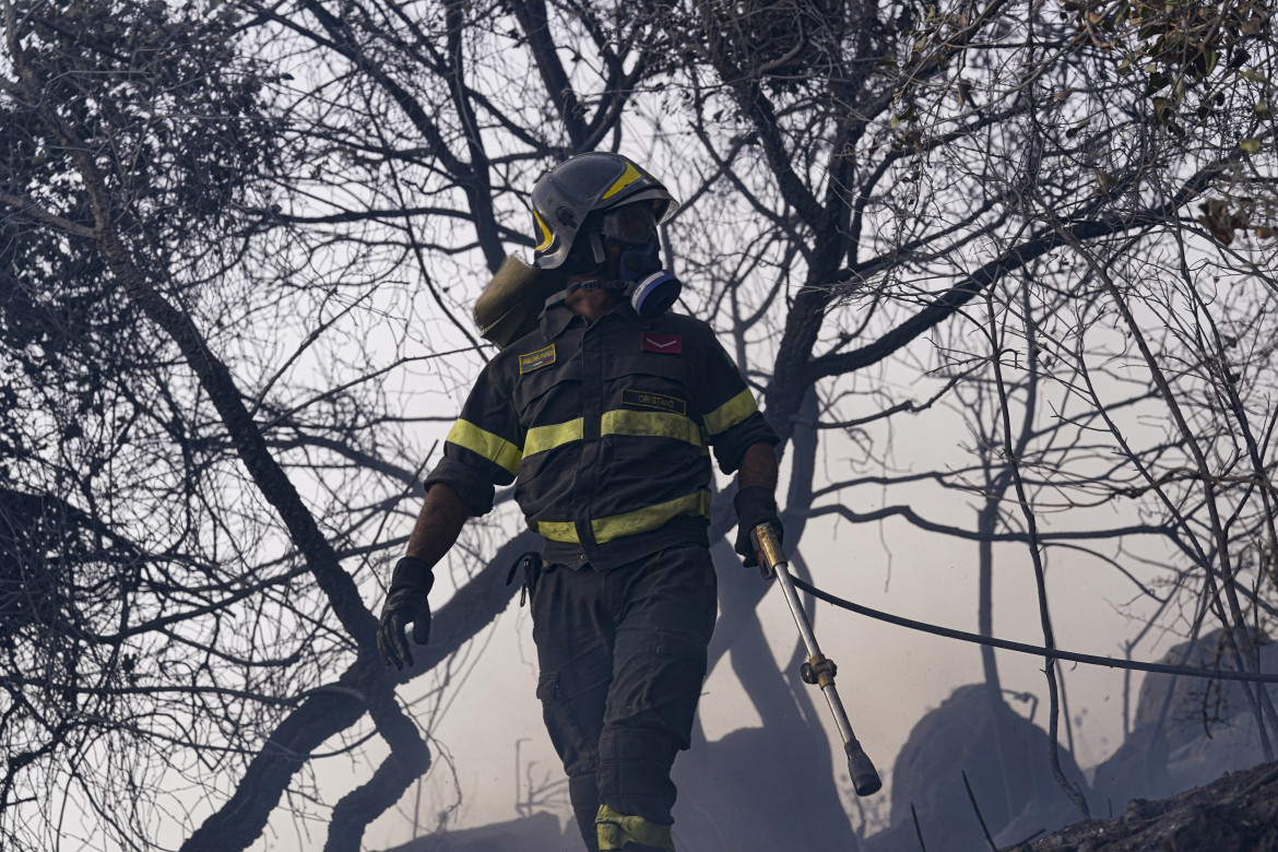 Incendi: «Sistema di prevenzione nazionale inapplicabile e senza mezzi»