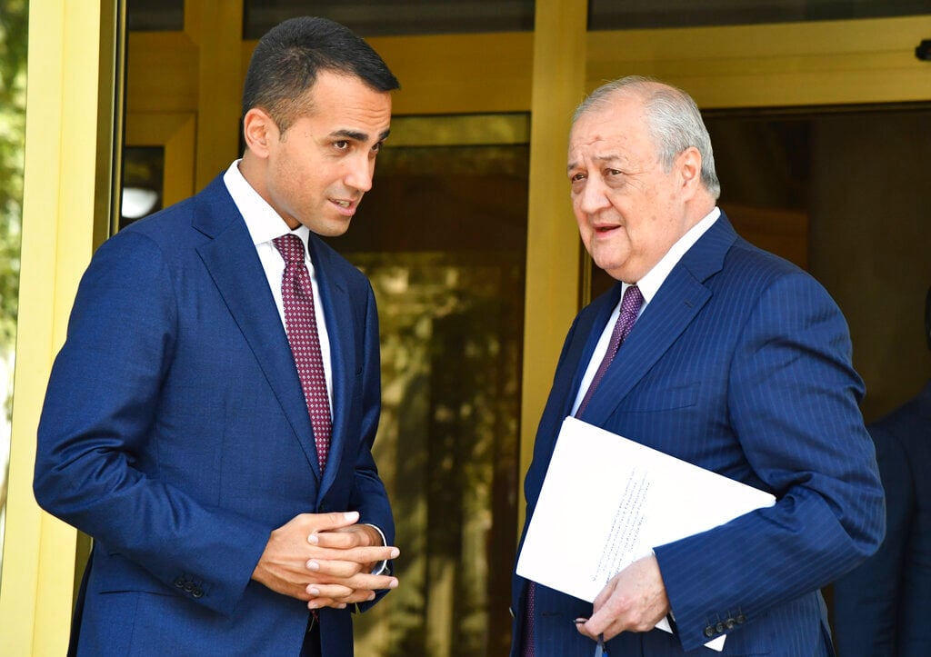 Di Maio in Uzbekistan: «Dover morale l’assistenza umanitaria ai rifugiati»