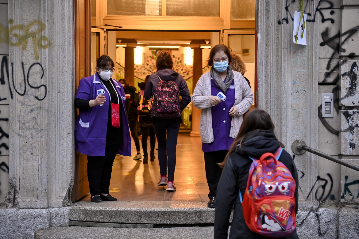 «La stima è del 50% di classi costrette alla didattica mista»